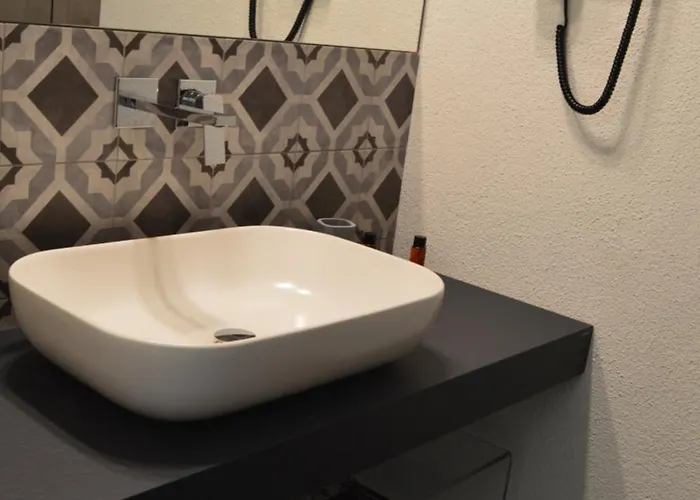 Bed & Breakfast Tanit & 4*