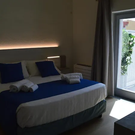 Tanit & ヴィッラシミーウス