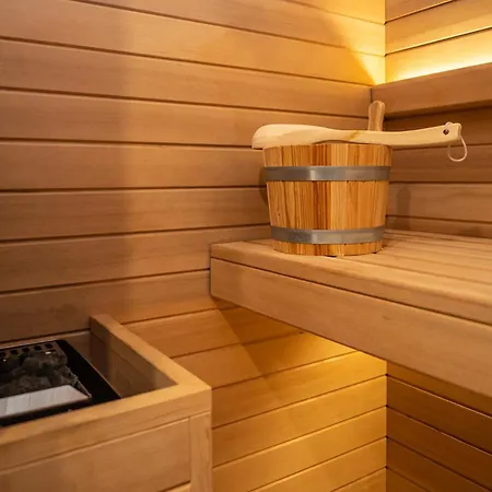 Frühstückspension Tanit & 4*