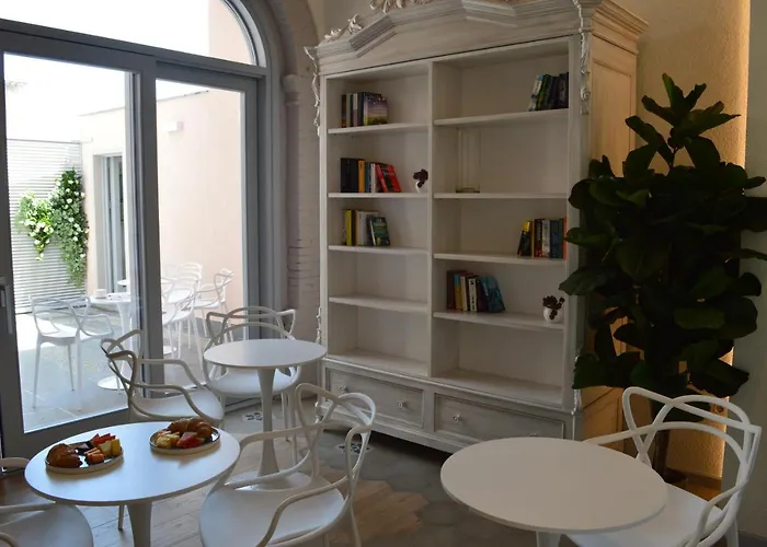 Tanit & Отель типа 