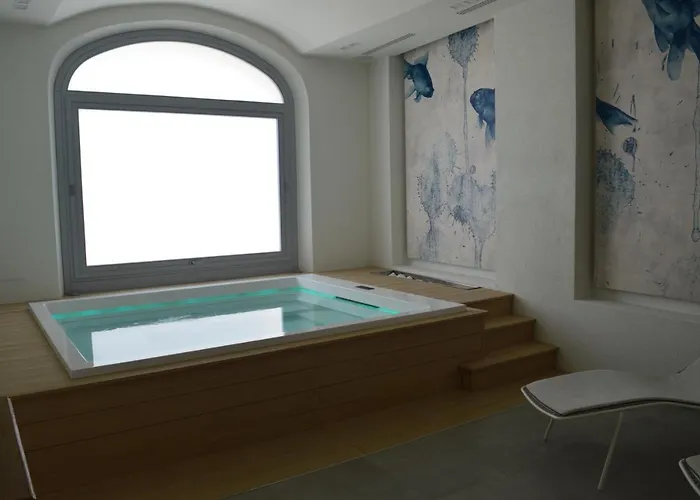 Oda ve Kahvaltı Tanit & 4*