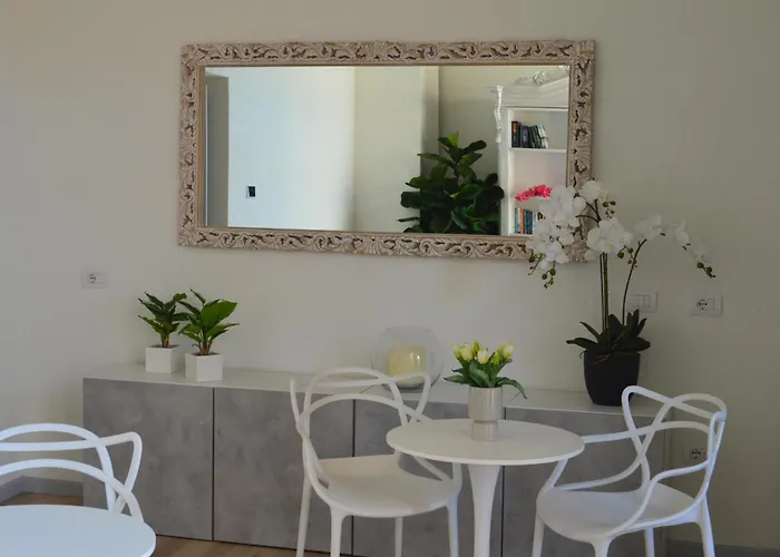 Tanit & Oda ve Kahvaltı Villasimius